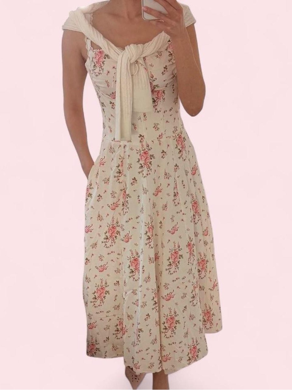 Celenia White Floral Corset Midi Dress NWT – Size S – Oh Pretty New York